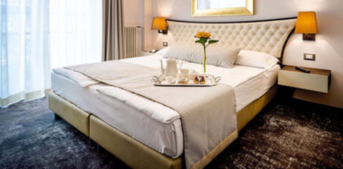 Hotel Corona